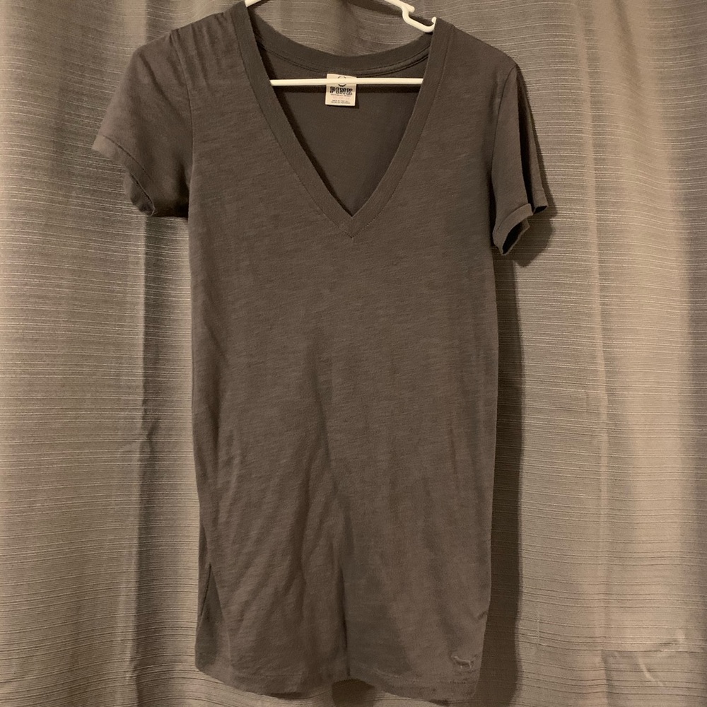 Victoria’s Secret Pink V Neck Tshirt